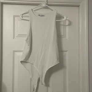 Zara halter tank style bodysuit